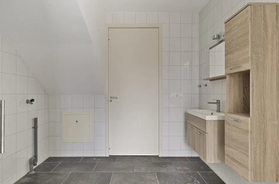 Dokter Bernhardistraat 18