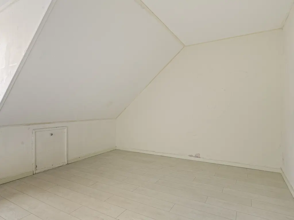 Dokter Bernhardistraat 18, STAVENISSE