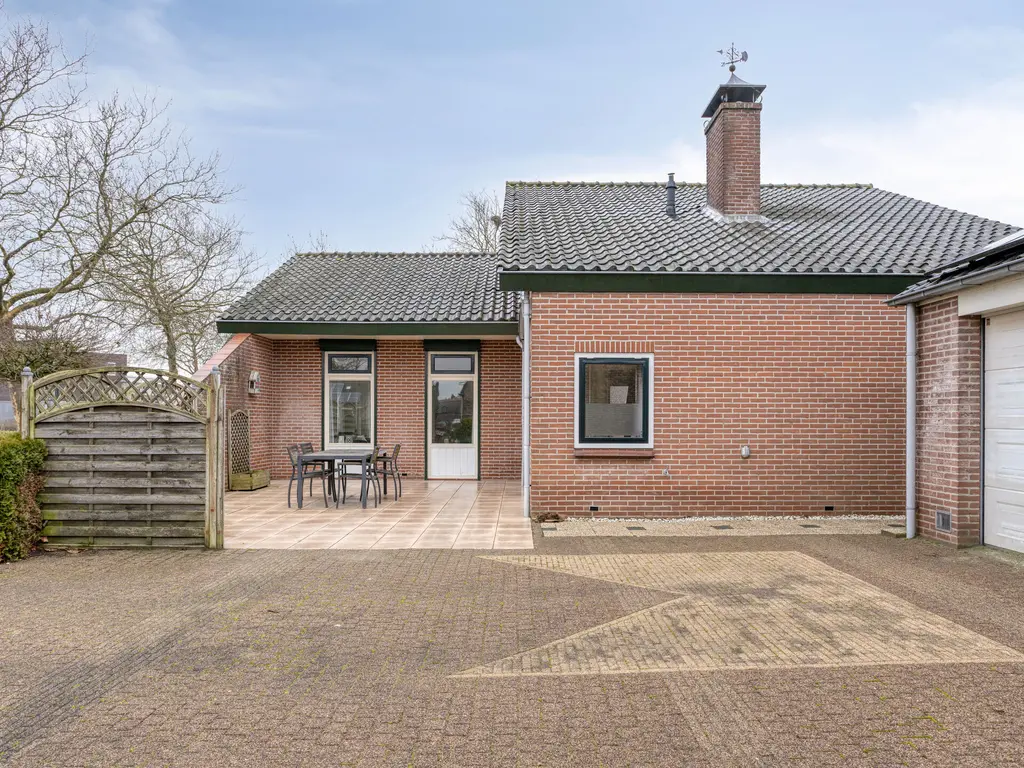 Burgemeester Baasstraat 2, SINT-ANNALAND