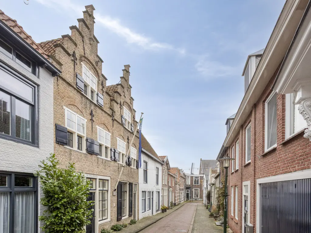 Stoofstraat 5, THOLEN