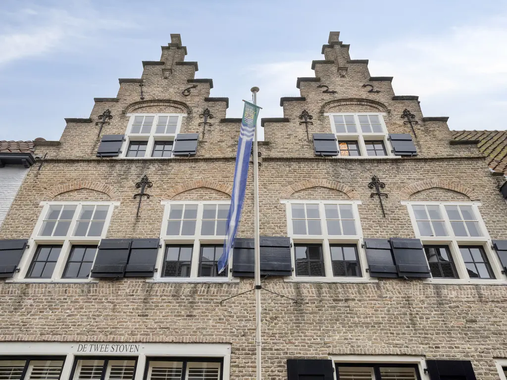 Stoofstraat 5, THOLEN