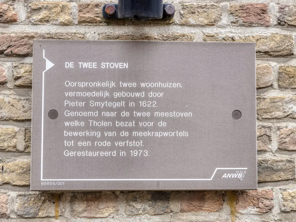 Stoofstraat 5, THOLEN