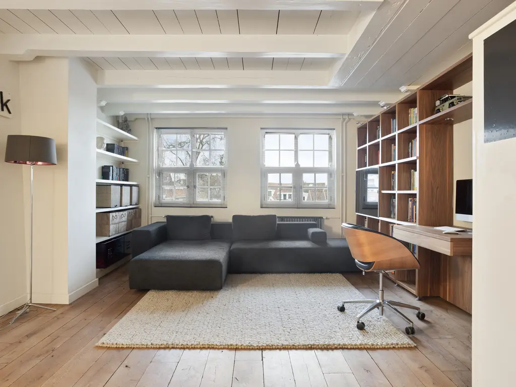 Stoofstraat 5, THOLEN