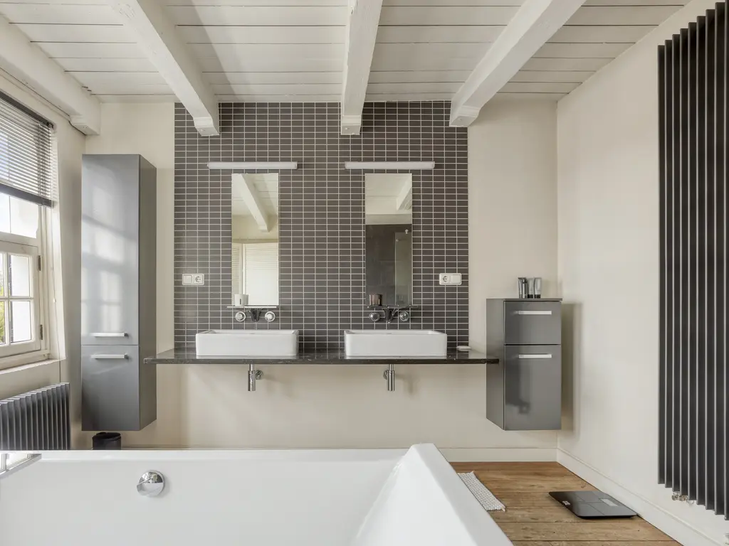 Stoofstraat 5, THOLEN