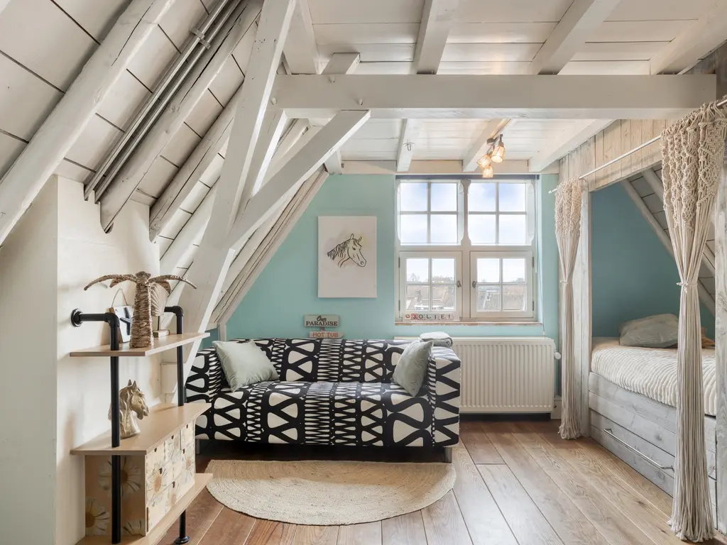 Stoofstraat 5, THOLEN