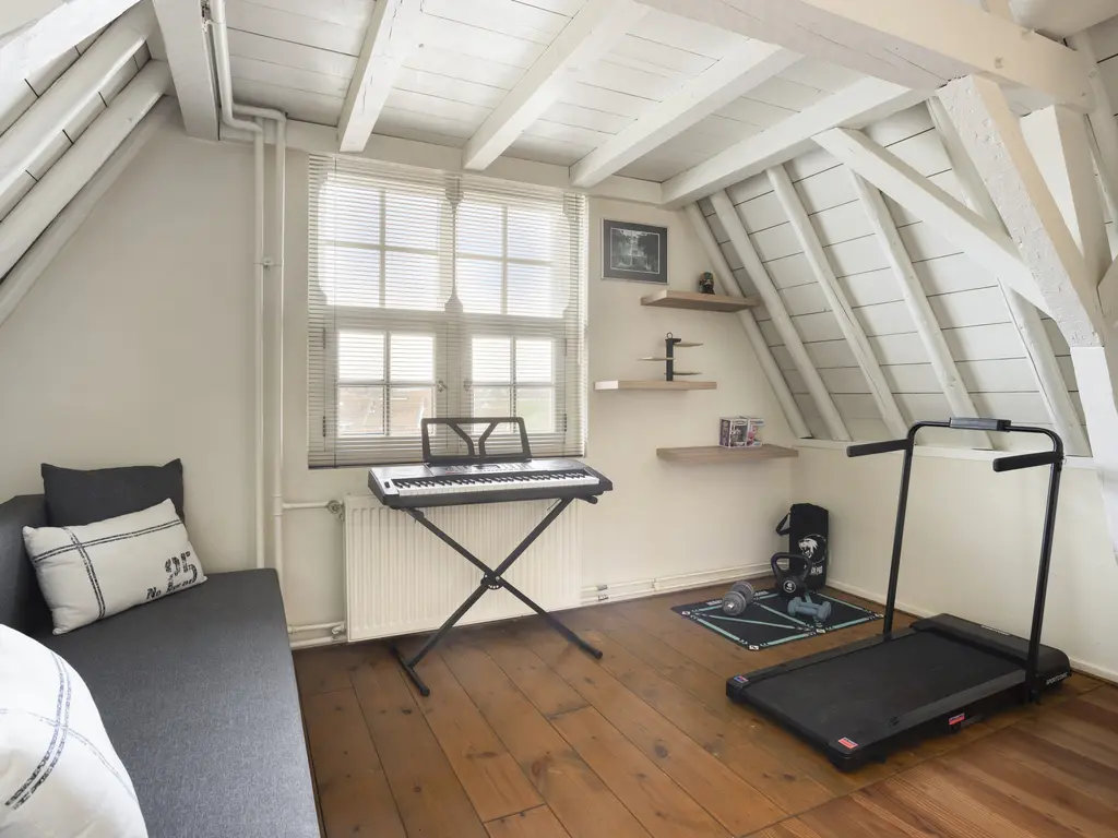 Stoofstraat 5, THOLEN