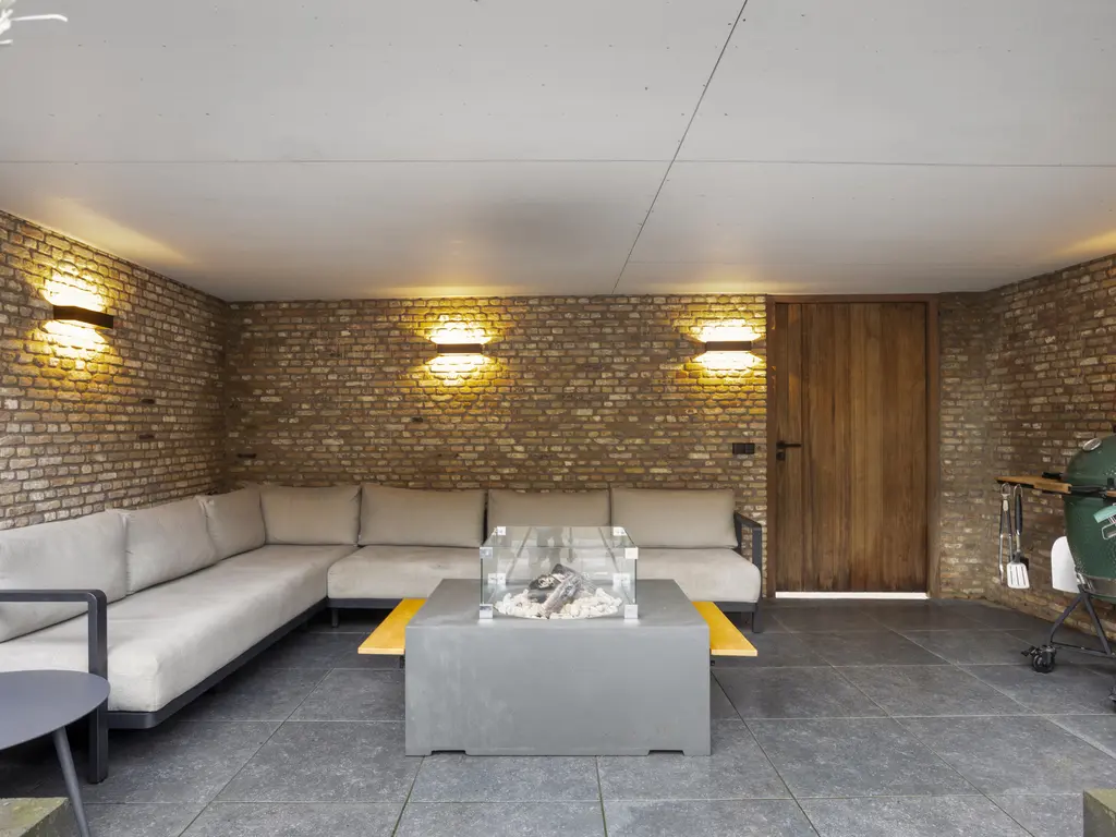 Stoofstraat 5, THOLEN