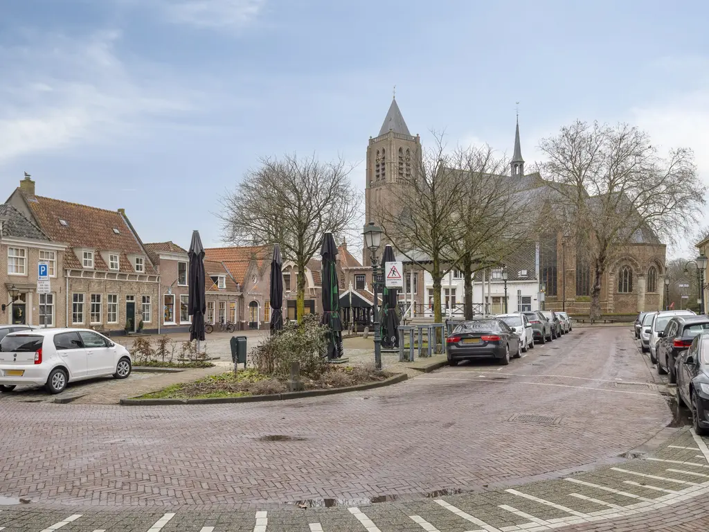 Stoofstraat 5, THOLEN
