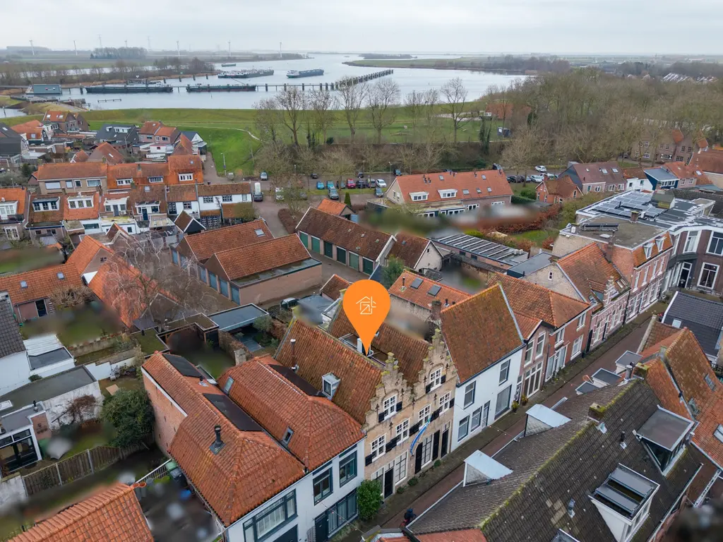 Stoofstraat 5, THOLEN