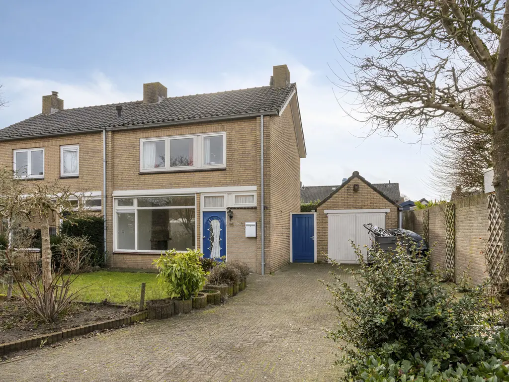 Dr Ensinkstraat 65, HALSTEREN