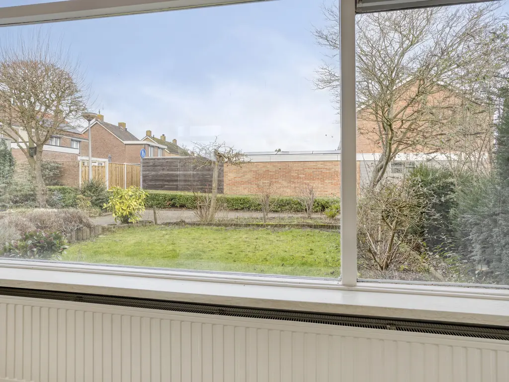 Dr Ensinkstraat 65, HALSTEREN