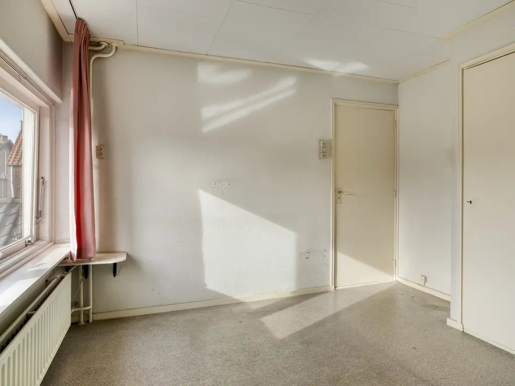 Dr Ensinkstraat 65, HALSTEREN