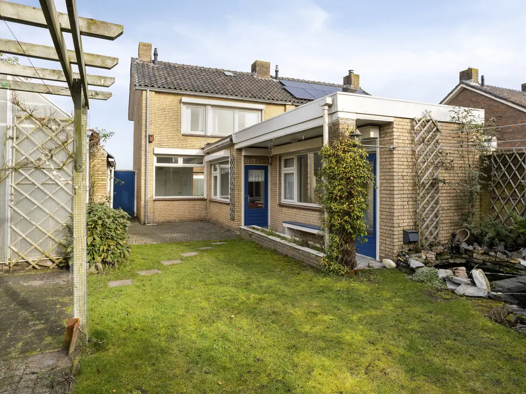 Dr Ensinkstraat 65, HALSTEREN