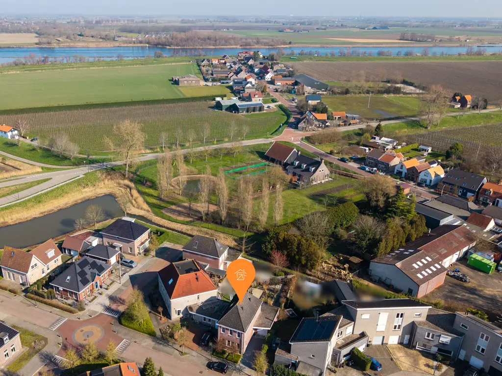 Van Zeylstraat 30, OUD-VOSSEMEER