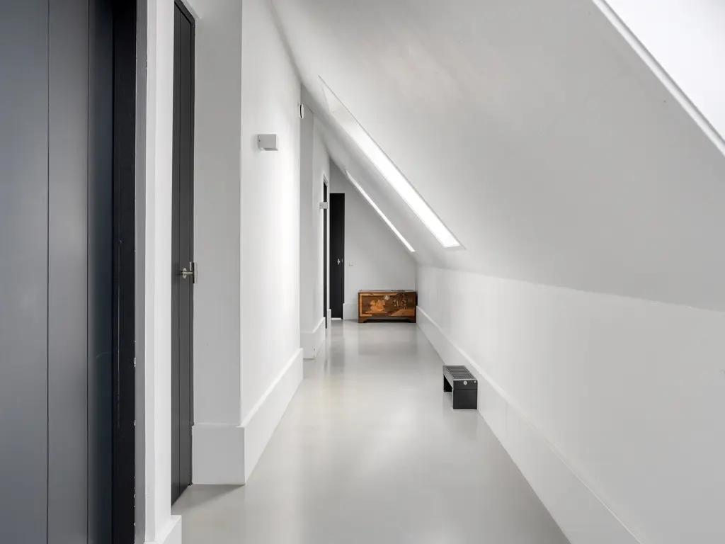 Oesterdam 127, THOLEN