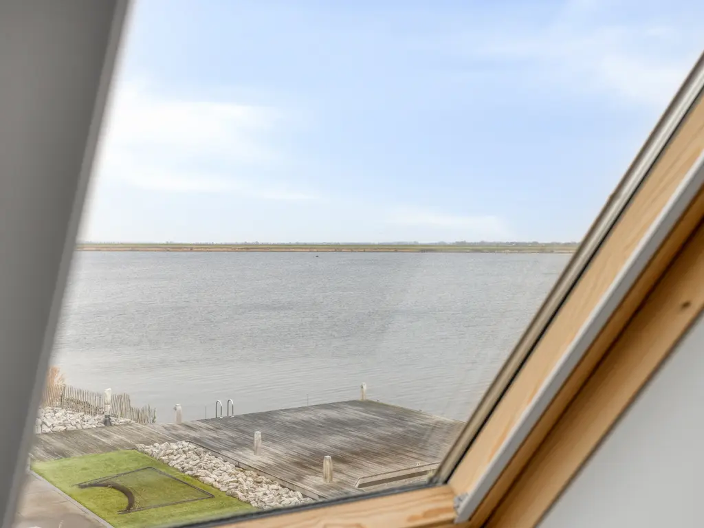 Oesterdam 127, THOLEN