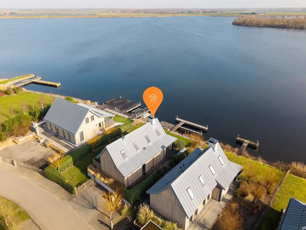 Oesterdam 127, THOLEN