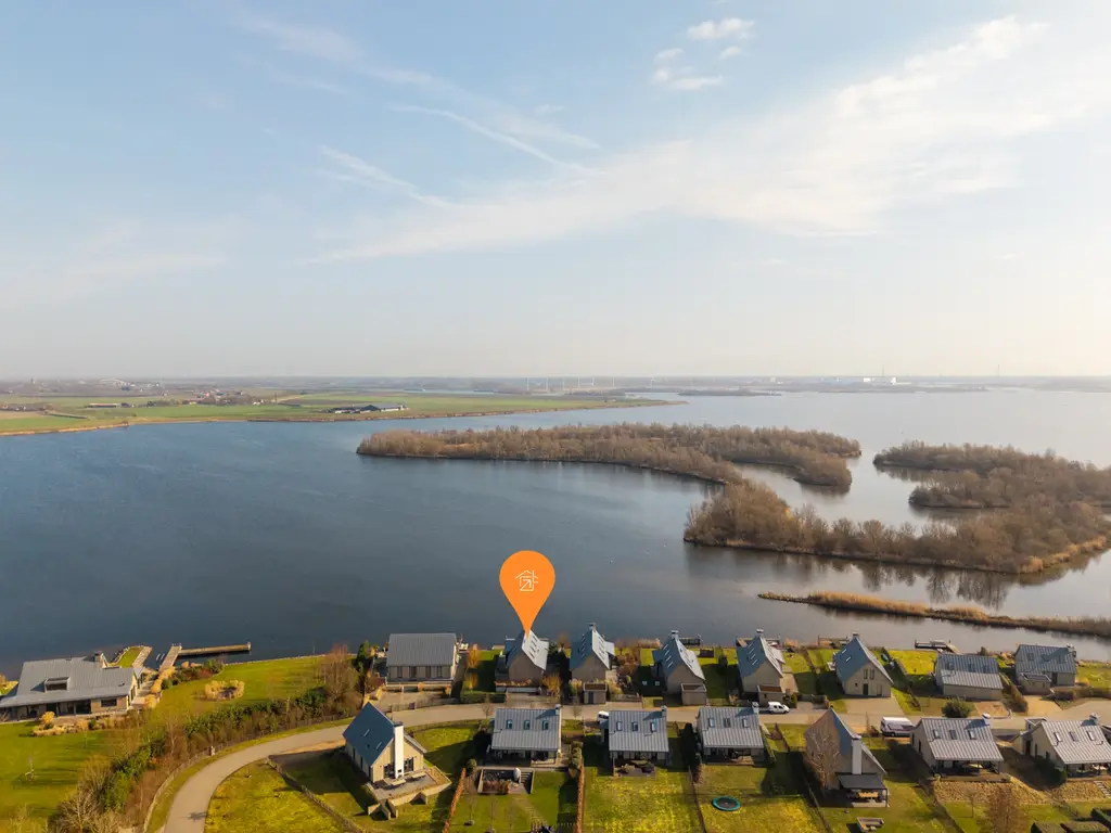 Oesterdam 127, THOLEN