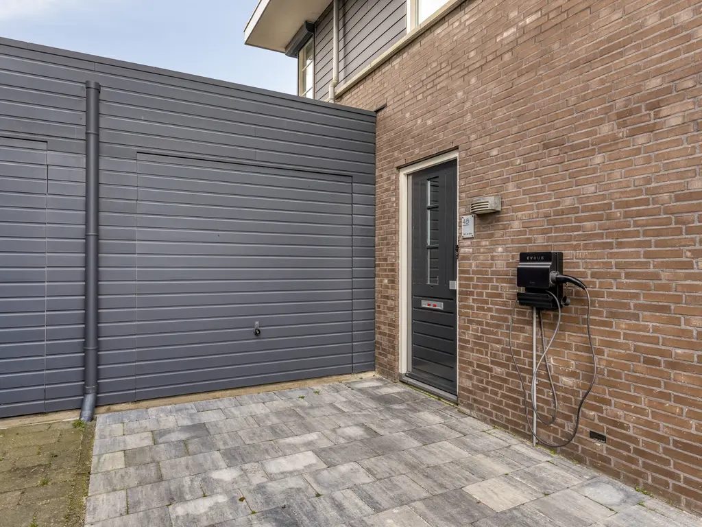 Windsingel 48, THOLEN