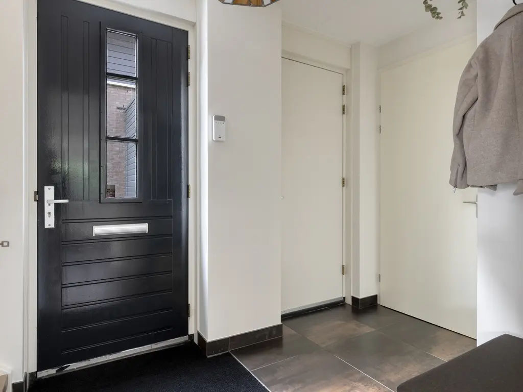 Windsingel 48, THOLEN