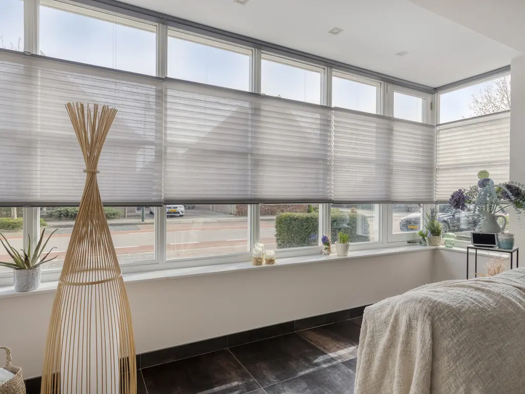 Windsingel 48, THOLEN