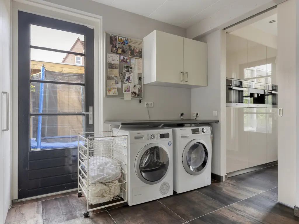 Windsingel 48, THOLEN