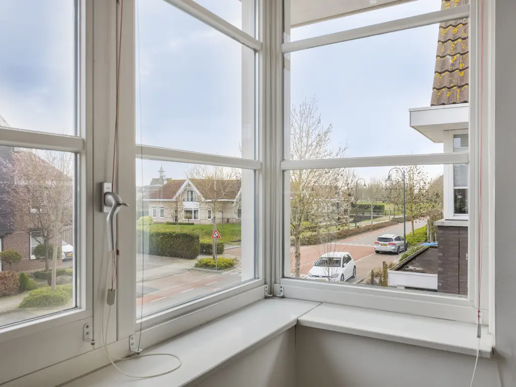 Windsingel 48, THOLEN