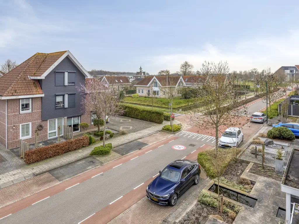 Windsingel 48, THOLEN