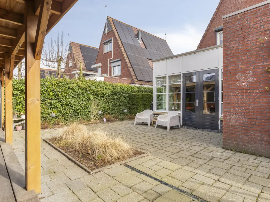 Windsingel 48, THOLEN