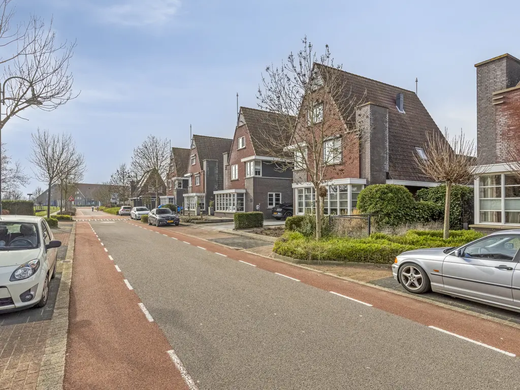 Windsingel 48, THOLEN