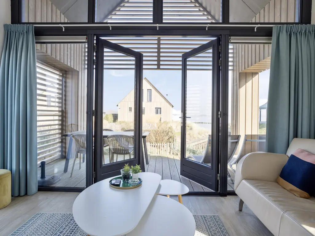 Oesterdam 245, THOLEN