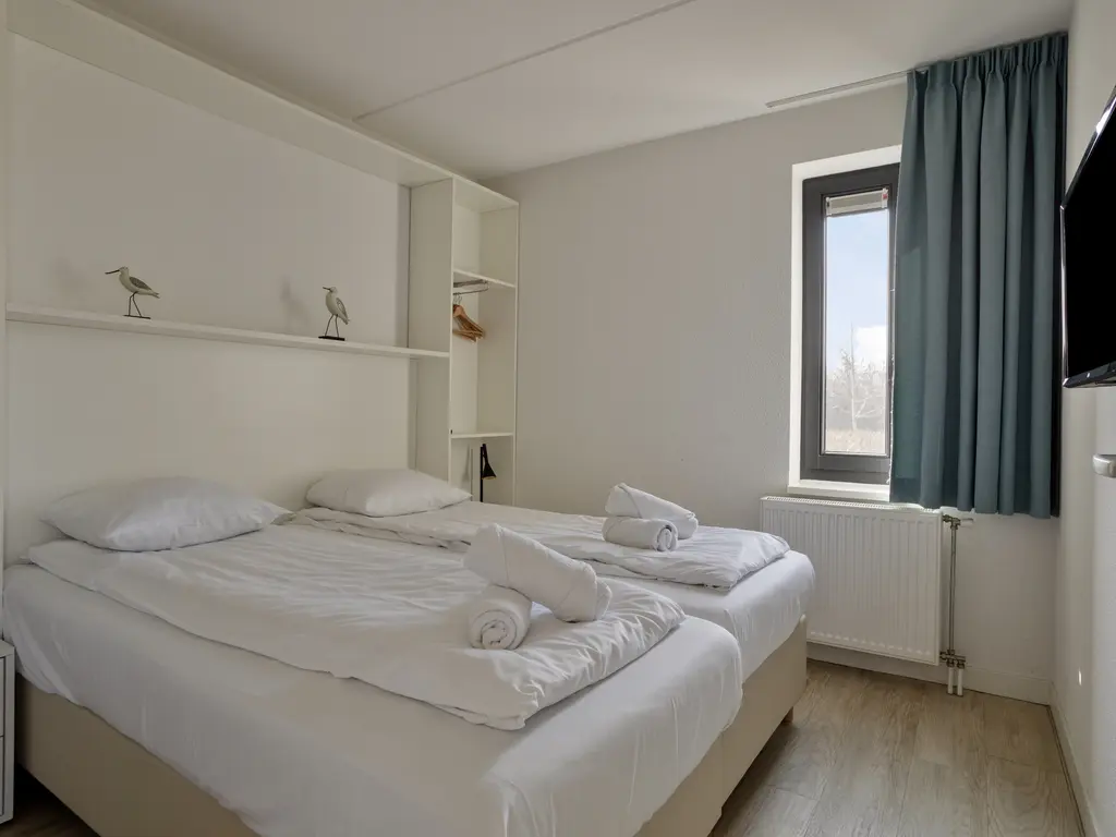 Oesterdam 245, THOLEN