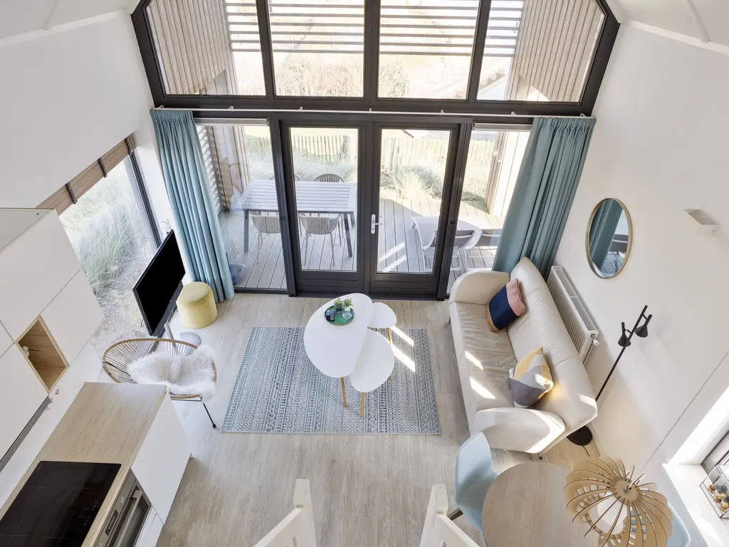 Oesterdam 245, THOLEN