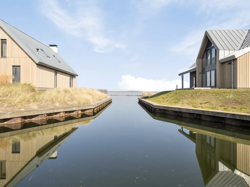 Oesterdam 245, THOLEN