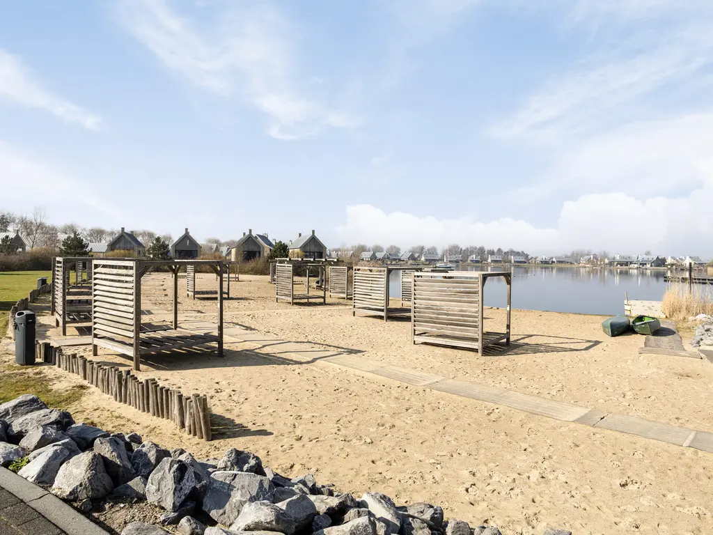 Oesterdam 245, THOLEN