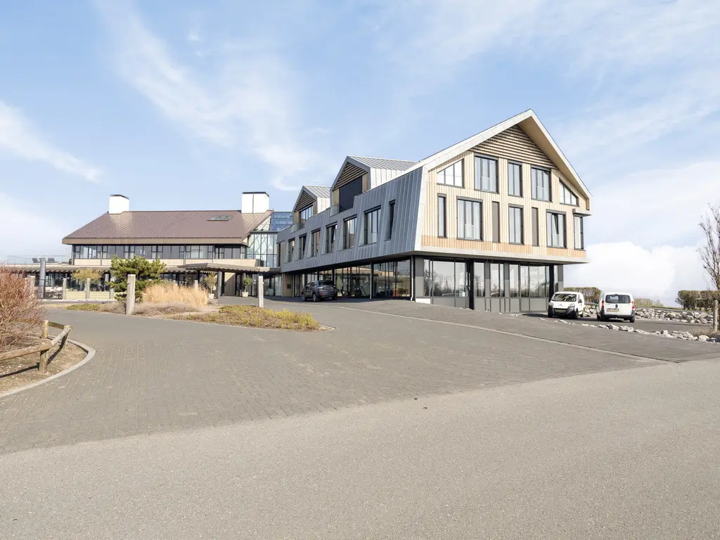 Oesterdam 245, THOLEN