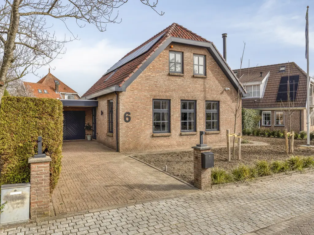 Meanderlaan 6, THOLEN