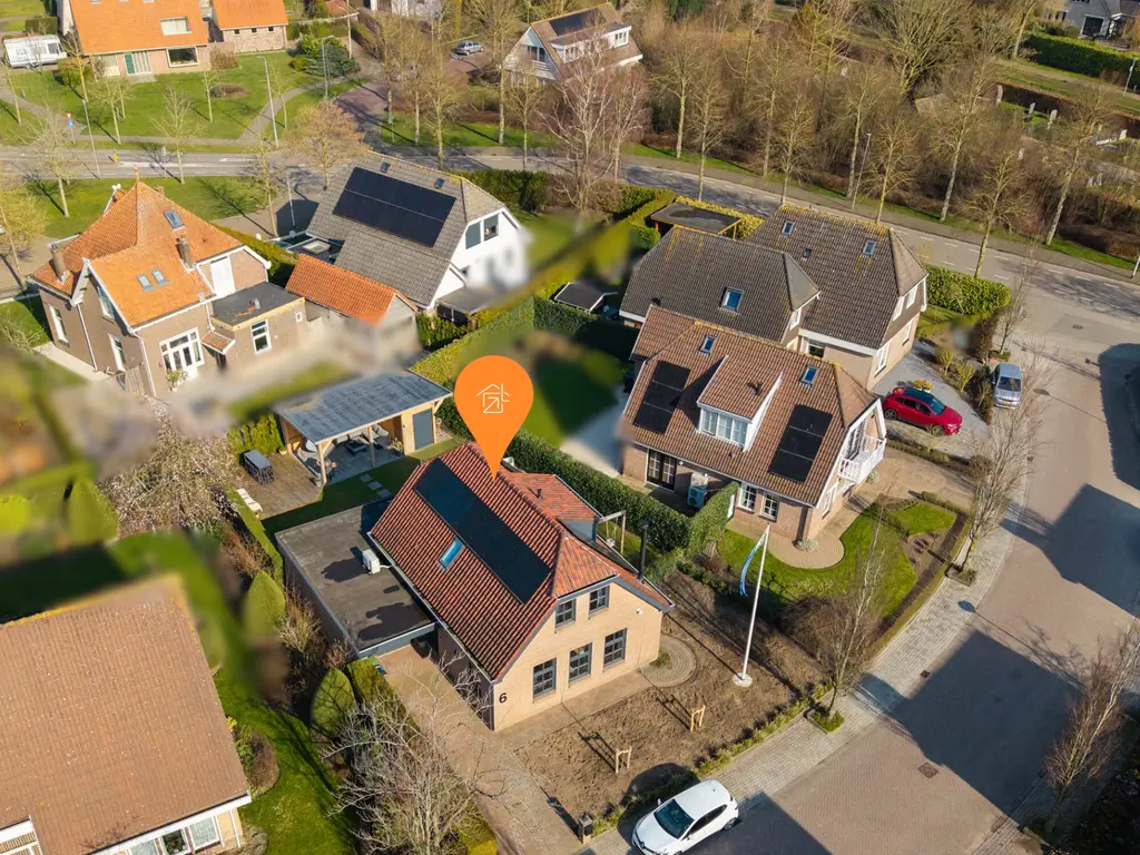 Meanderlaan 6, THOLEN