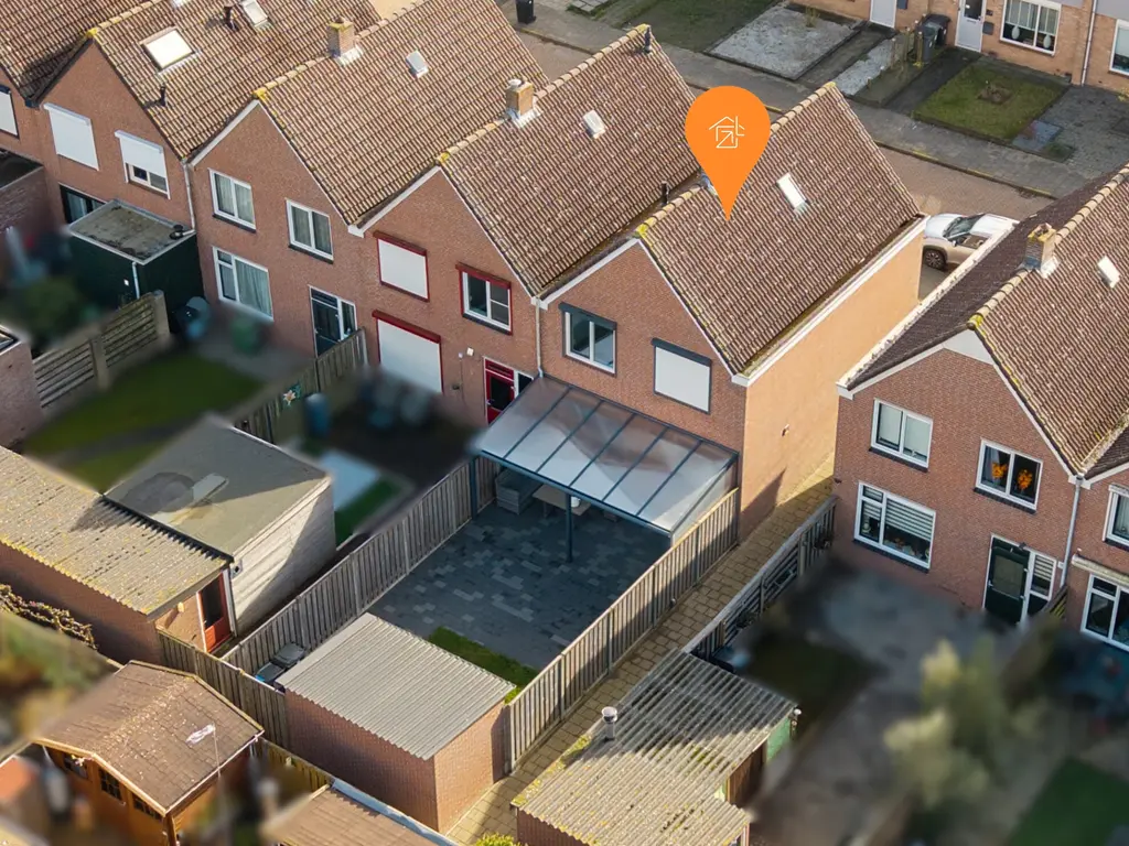 Touwslagersdreef 11, THOLEN