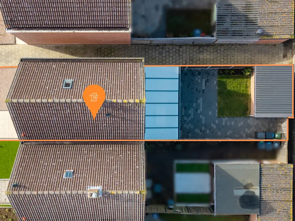 Touwslagersdreef 11, THOLEN