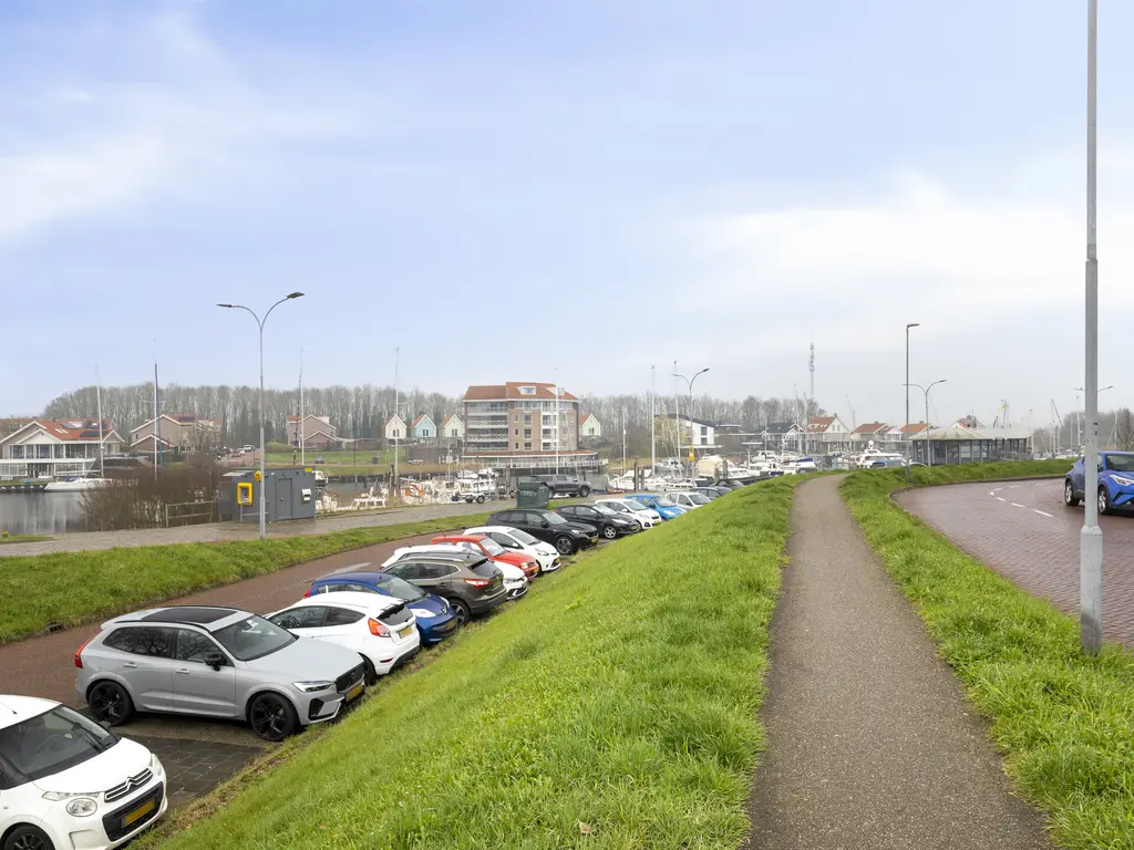 Dalemsestraat 25a, THOLEN