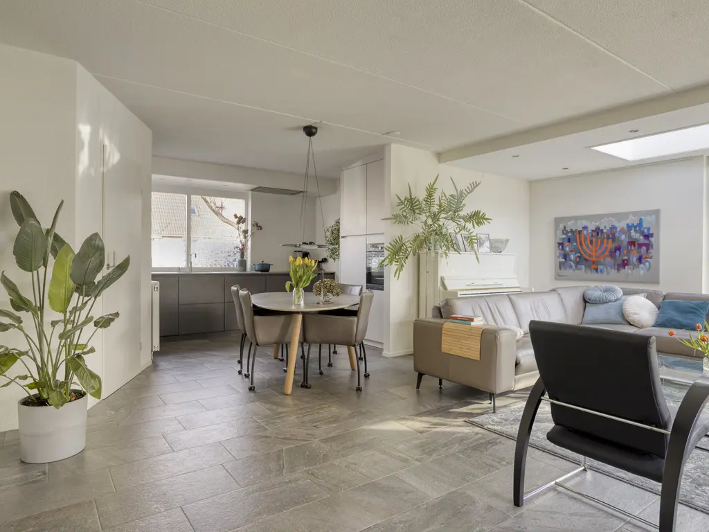 Burgemeet 46, POORTVLIET