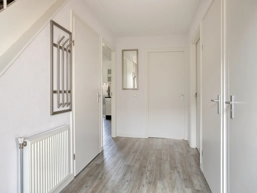 Oesterdam 169, THOLEN