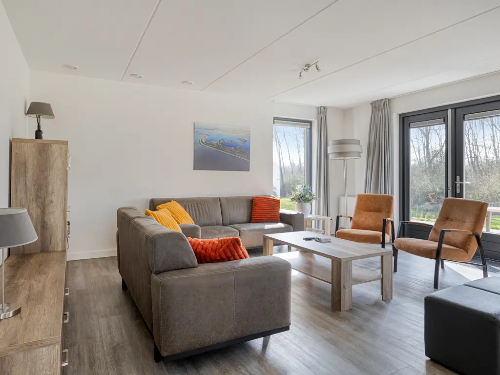 Oesterdam 169, THOLEN