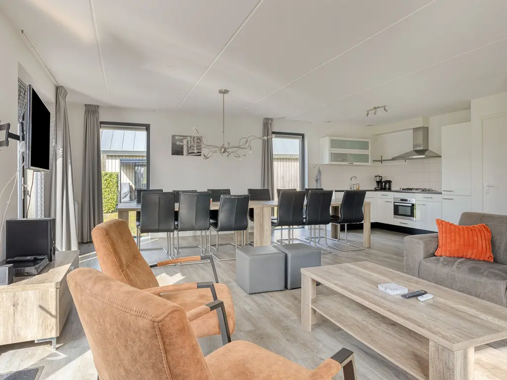 Oesterdam 169, THOLEN