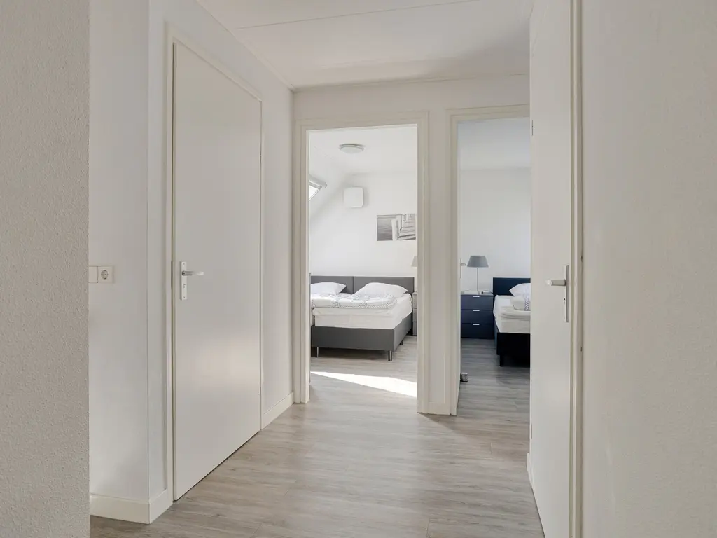 Oesterdam 169, THOLEN