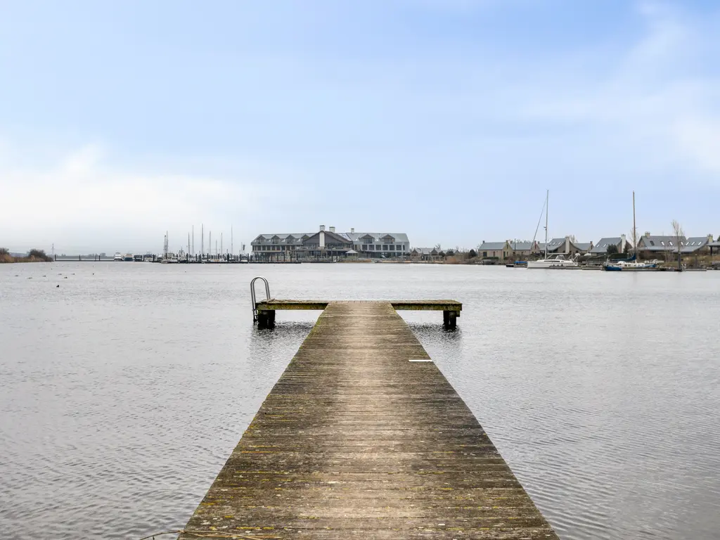 Oesterdam 169, THOLEN