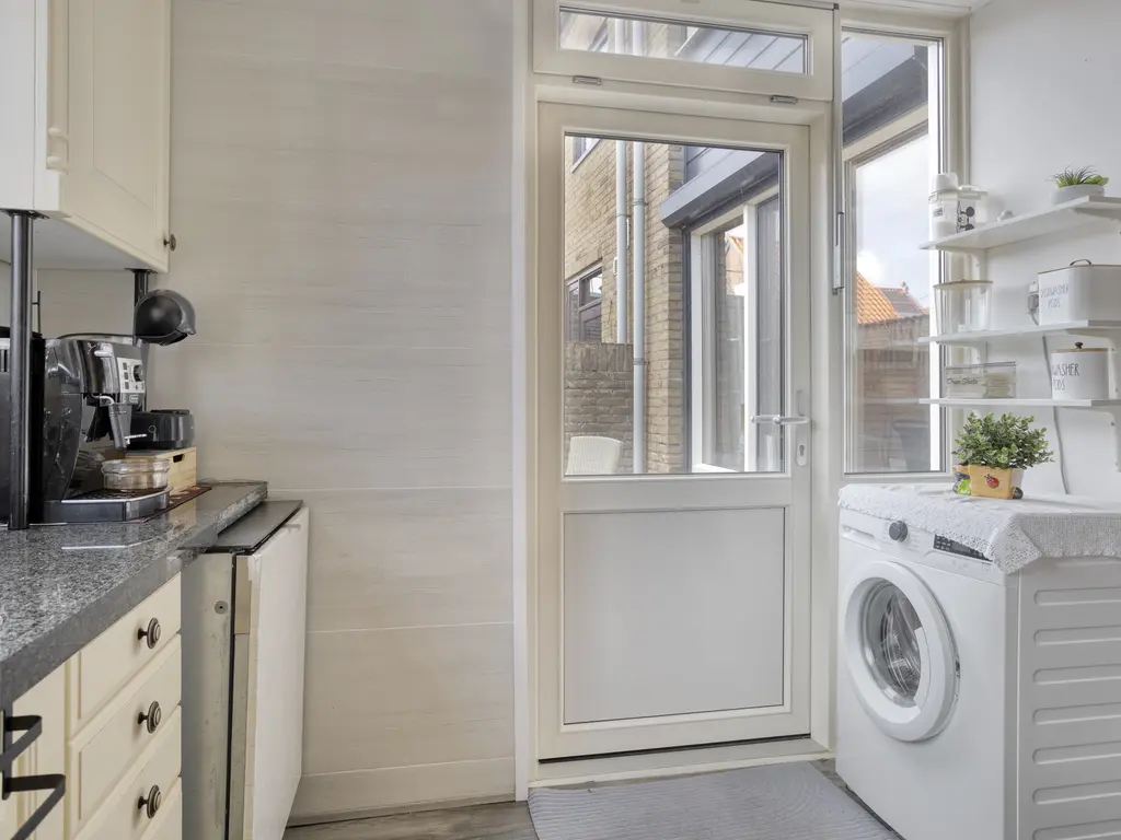 Raiffeisenstraat 8, SINT-ANNALAND