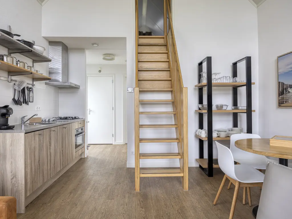 Oesterdam 205, THOLEN