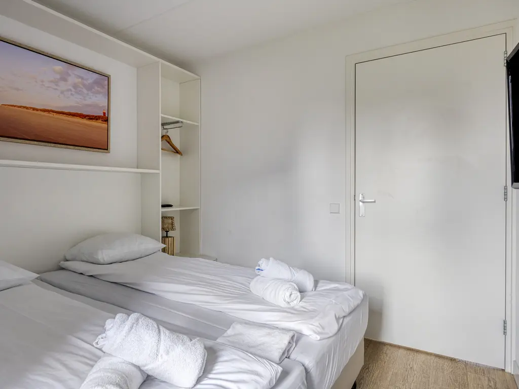 Oesterdam 205, THOLEN